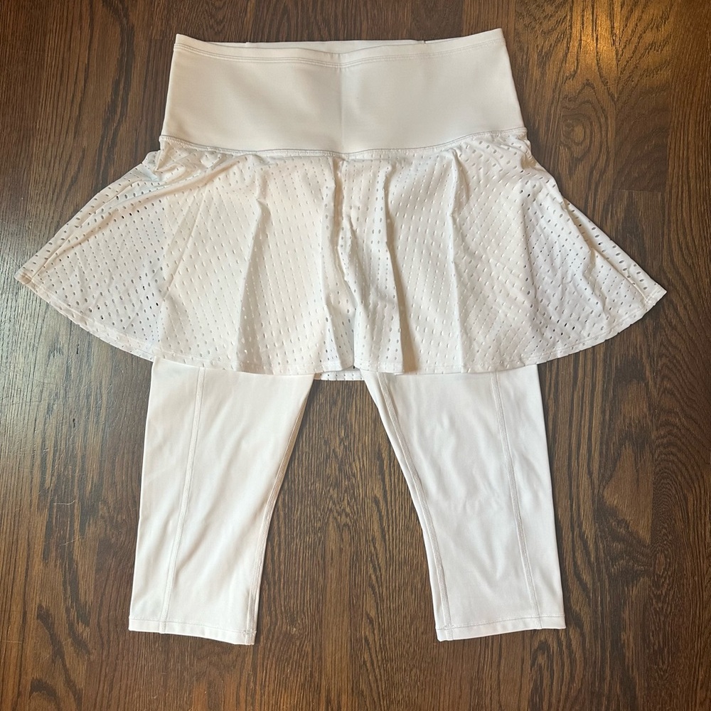 Athleta A-Game 2-in-1 Crop Leggings & Skort - White Size S